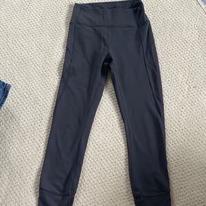 Lululemon Movement 25” gray leggings, size 6